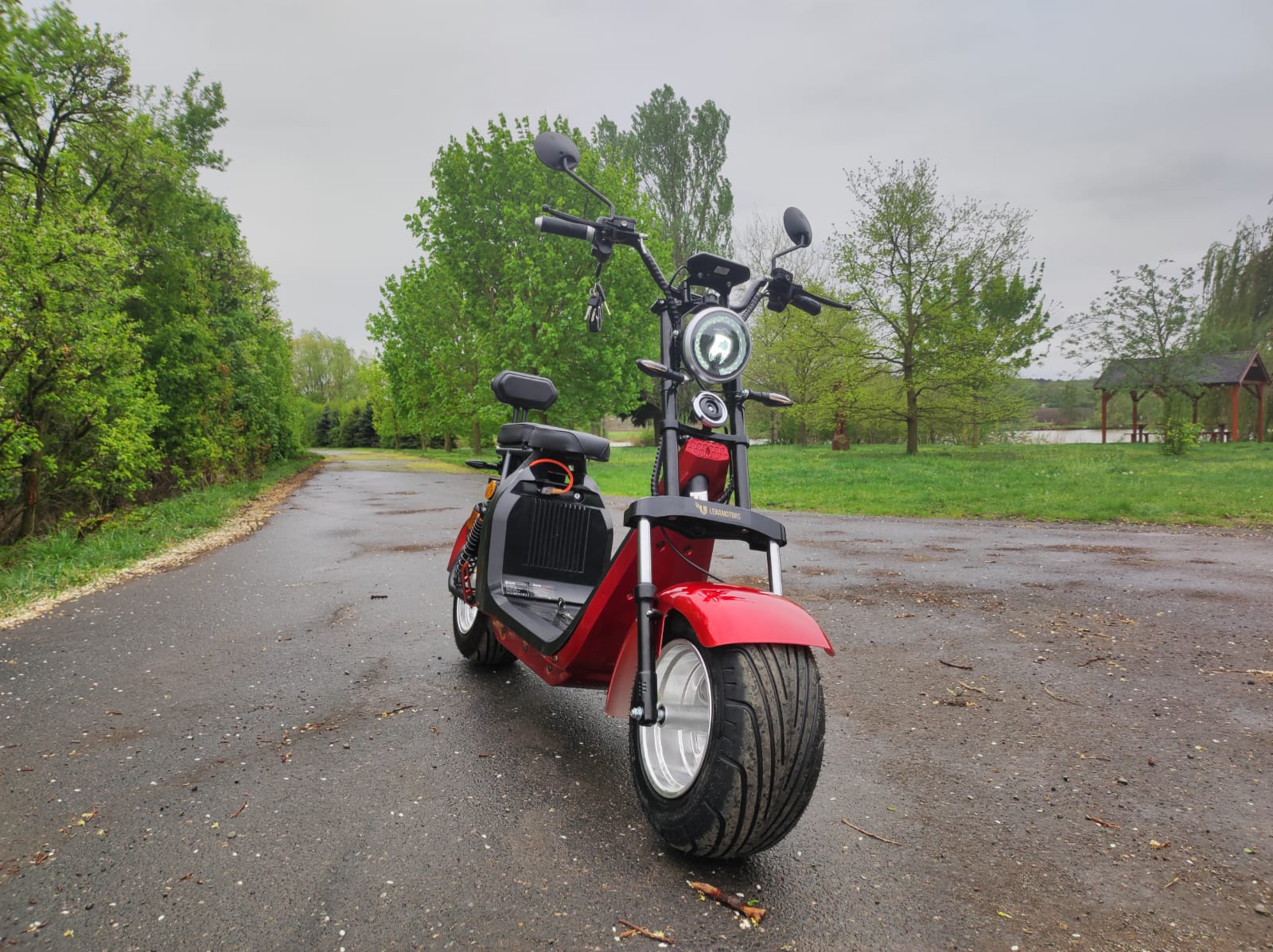 Elektrická koloběžka Lera Scooters C2 2000W červená